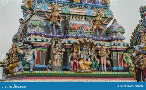  Tiruvanthakkam Shiva Temple - Mystical Symmetry and Vibrant Deity Portrayal